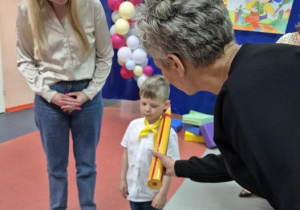 Kristina pasowana na przedszkolaka.