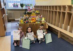 Laureaci konkursu z grupy "Jeżyki".