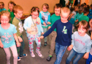 irlandzki taniec w wykonaniu 6-latków